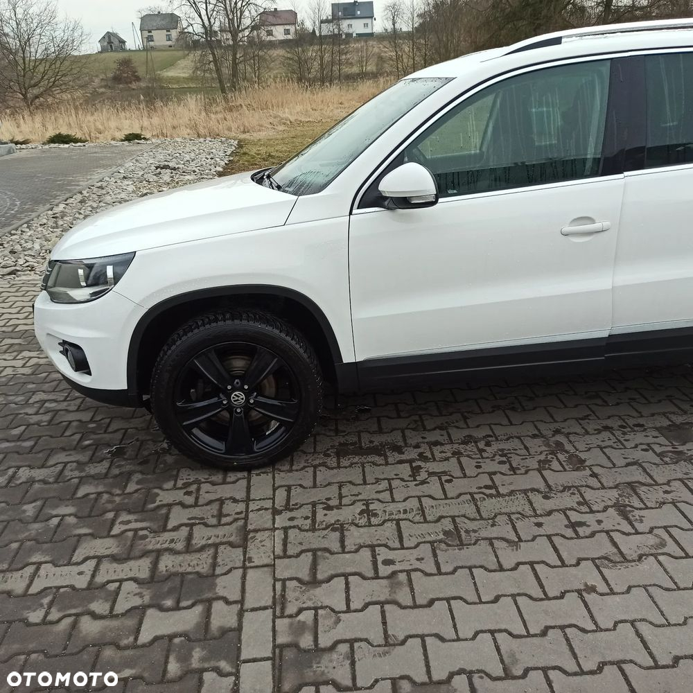 Volkswagen Tiguan - 2