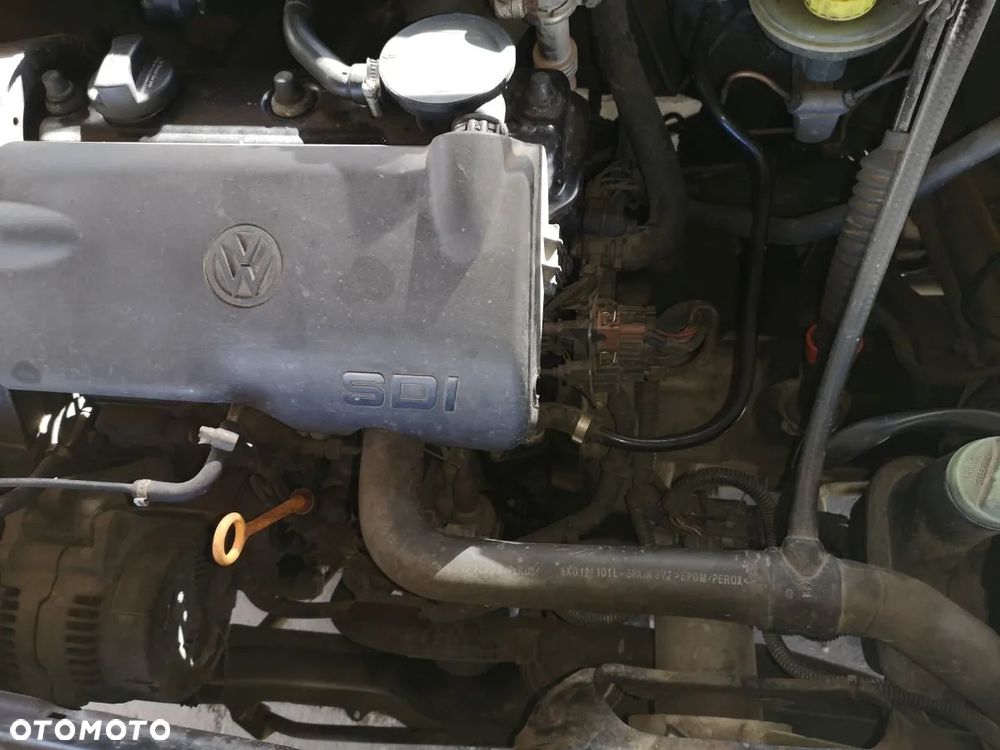 Volkswagen CADDY - 8