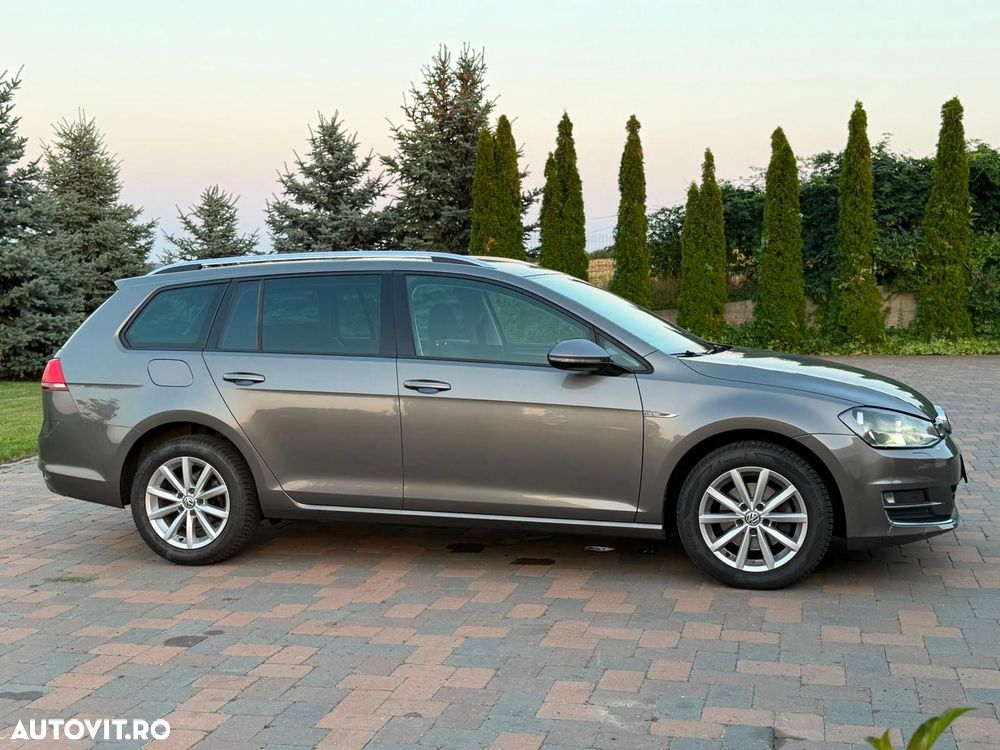 Volkswagen Golf 1.6 TDI DPF DSG BlueMotion Technology Highline - 9