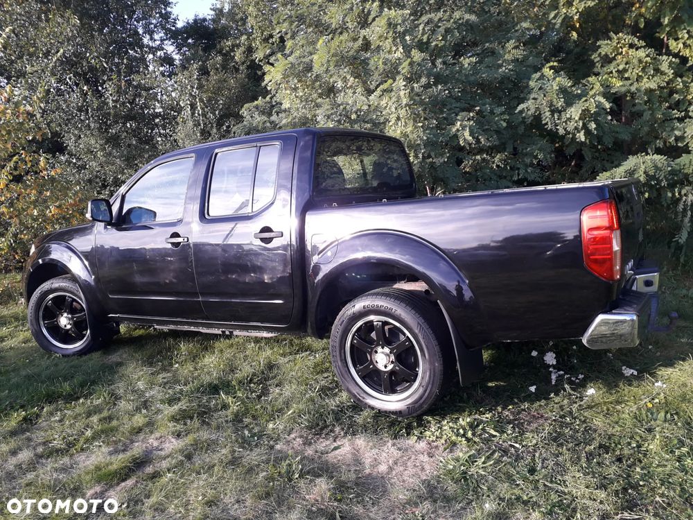 Nissan Navara 2.5 D SE Long - 31