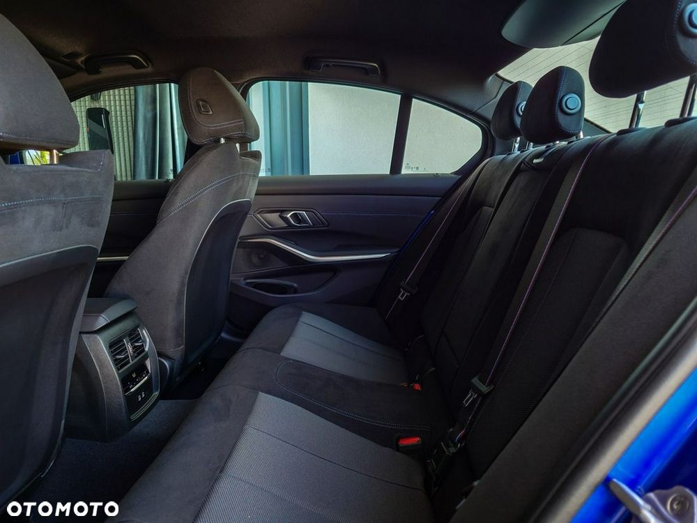 BMW Seria 3 - 21