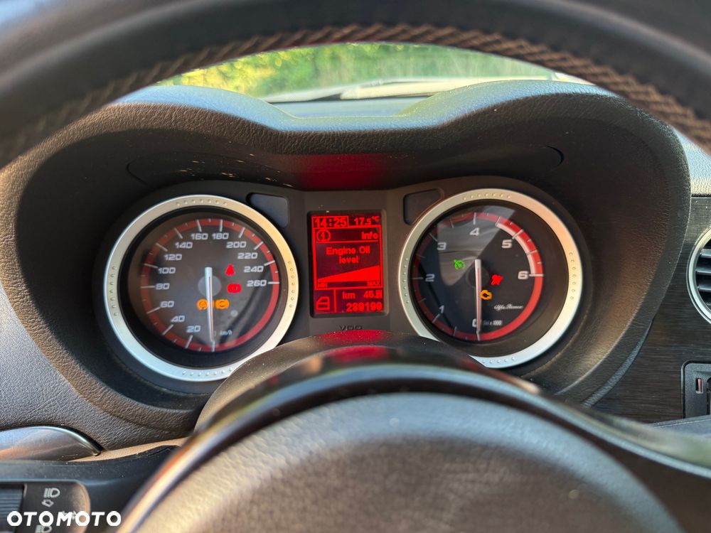 Alfa Romeo 159 - 6