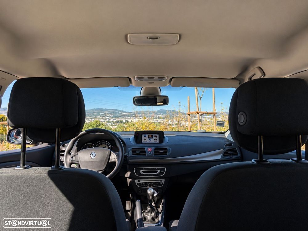 Renault Mégane Sport Tourer 1.5 dCi Dynamique - 9