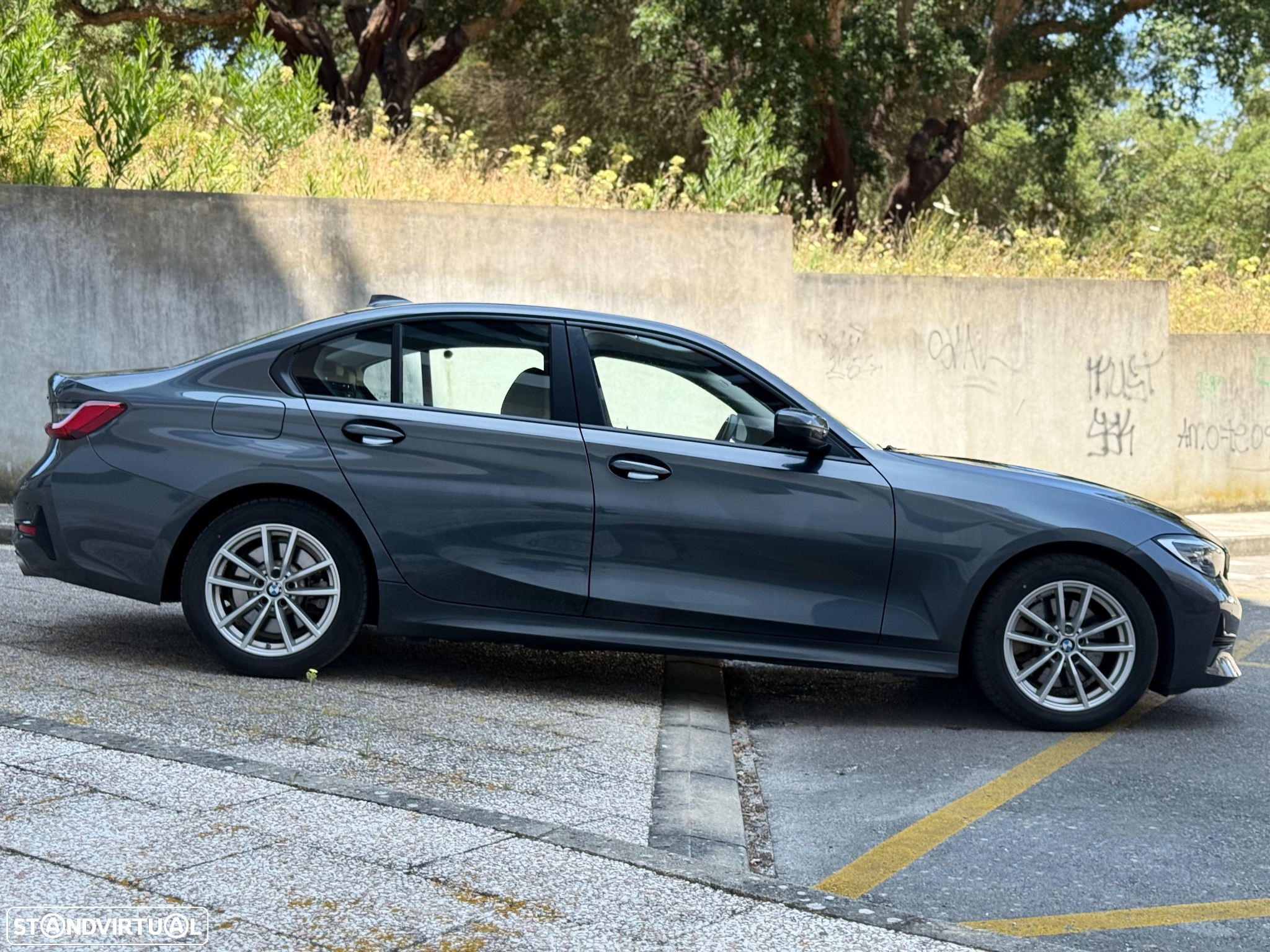 BMW 320 e Corporate Edition Auto - 34