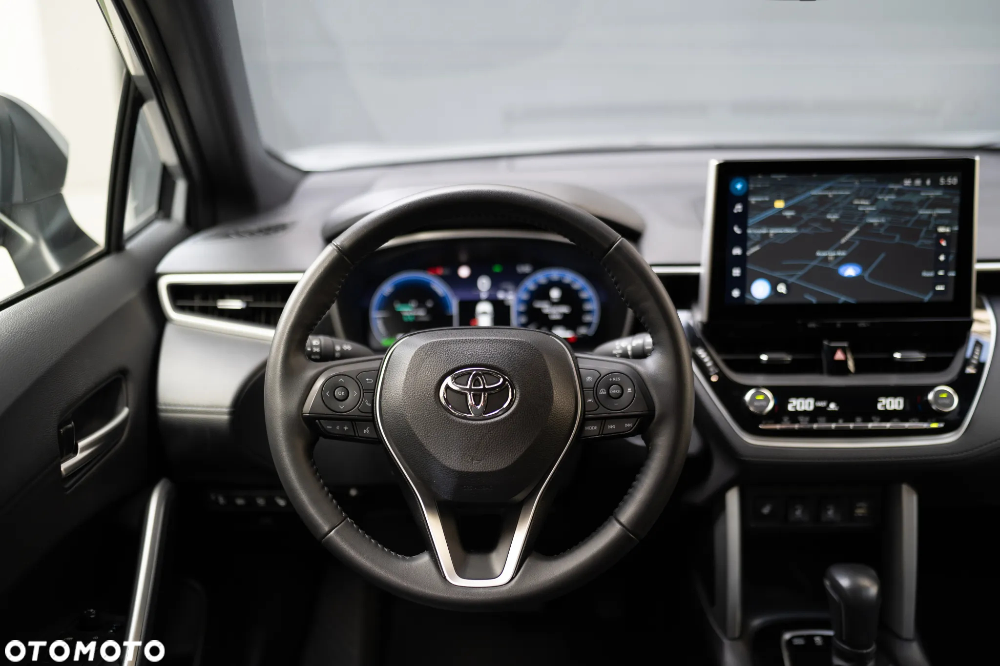 Toyota Corolla Cross 2.0 Hybrid Premiere Edition - 32