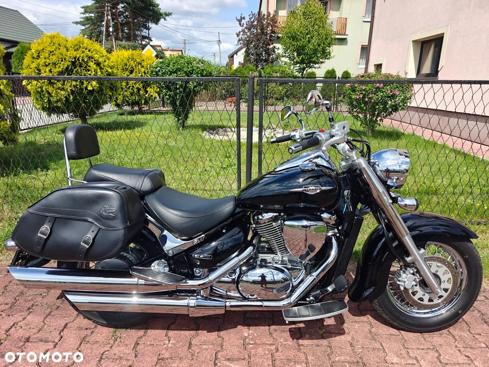 Suzuki Intruder - 2