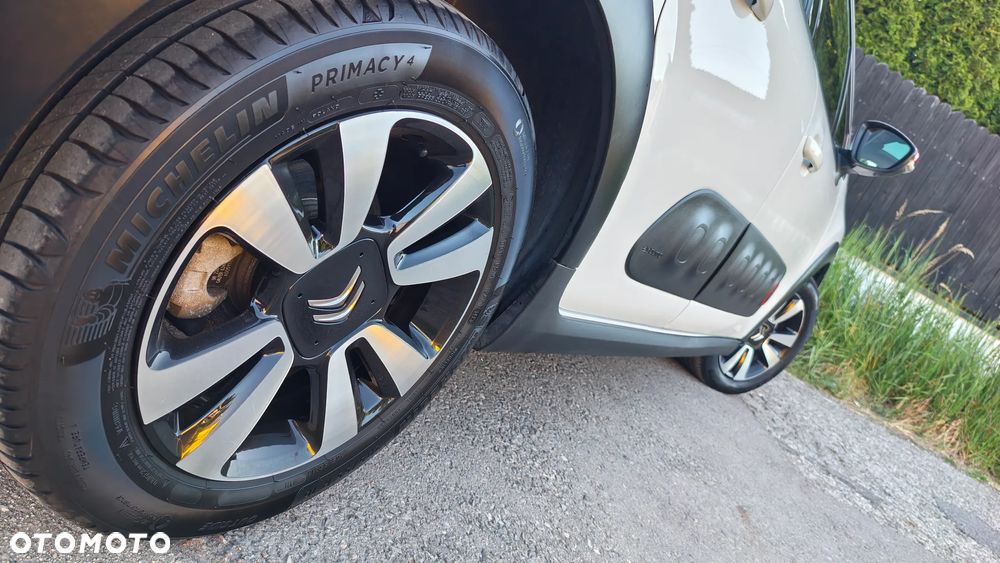 Citroën C3 Pure Tech 110 S&S EAT6 SHINE - 22