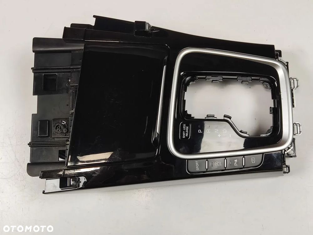 KIA PRO CEED od 2021r Panel Tunelu Środkowego - 1