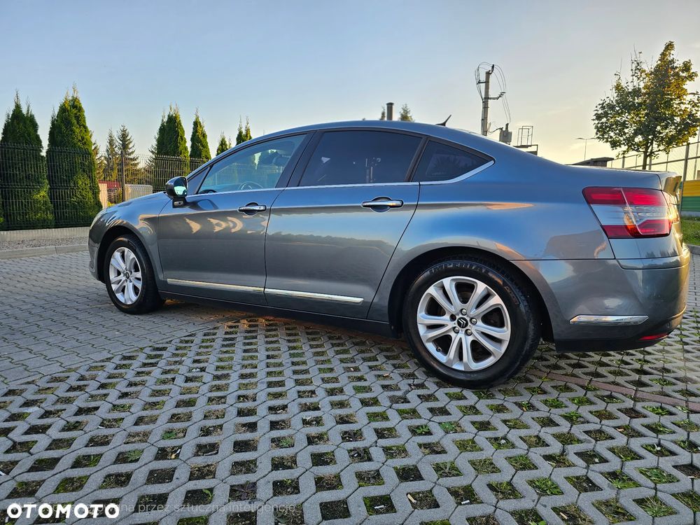 Citroën C5 2.0 HDi Exclusive - 8