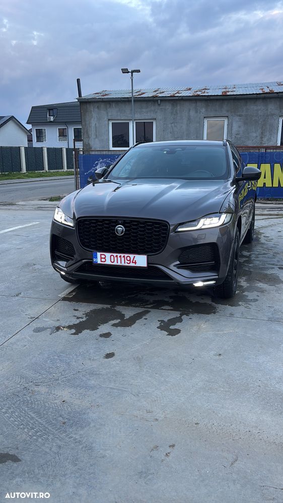 Jaguar F-Pace D200 AWD S - 8