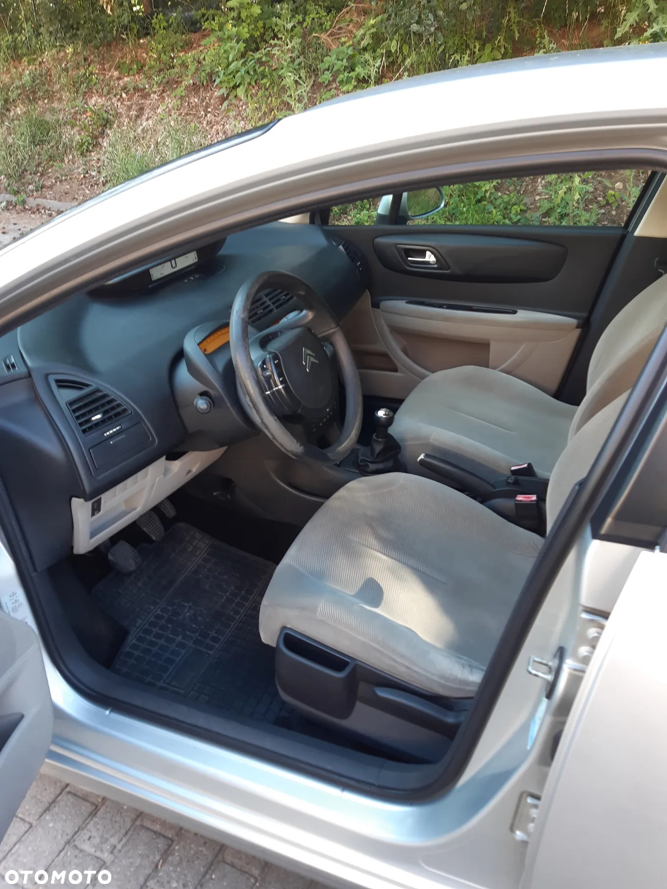 Citroën C4 1.6 16V Impress - 8