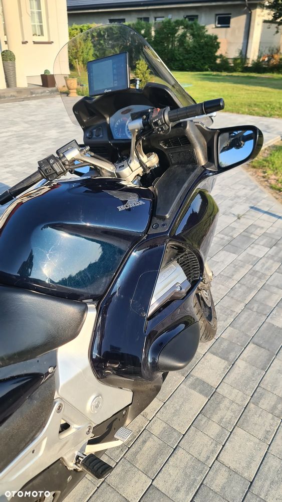 Honda ST - 11