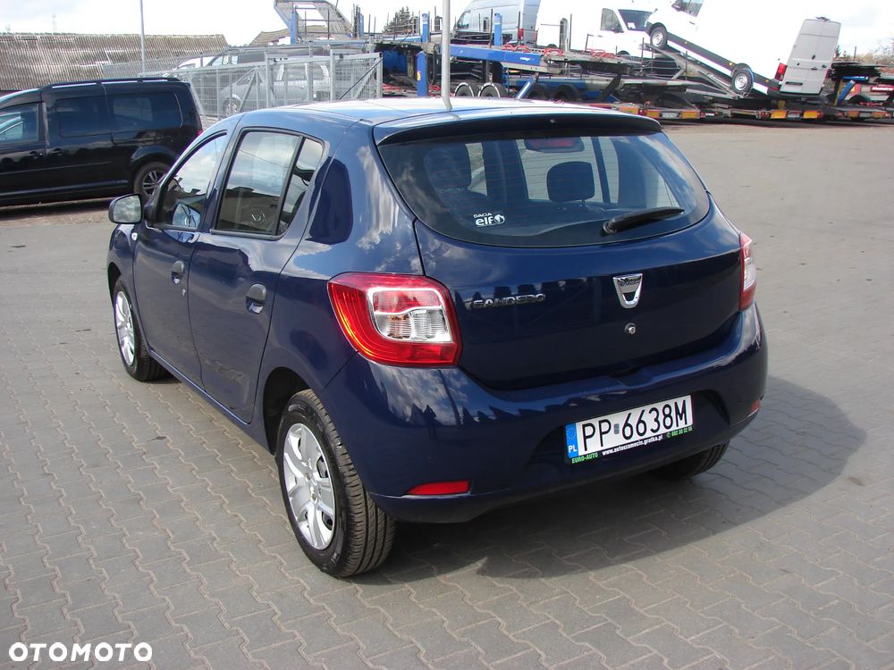 Dacia Sandero - 4