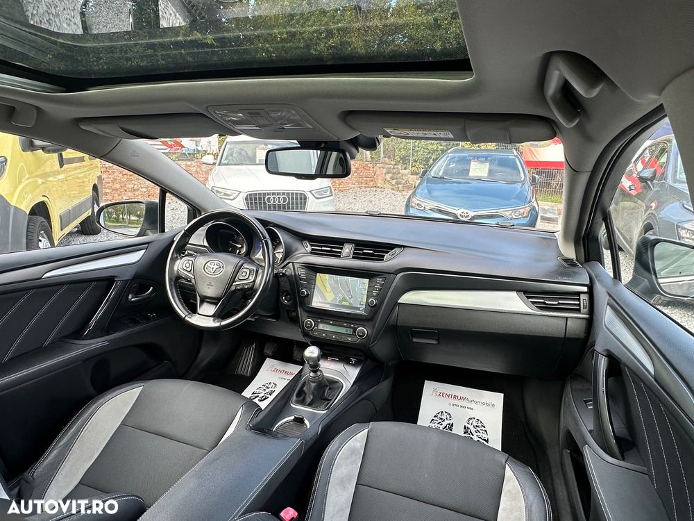 Toyota Avensis 1.6 D-4D Executive - 13