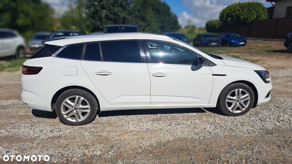 Renault Megane 1.5 Blue dCi Intens - 19