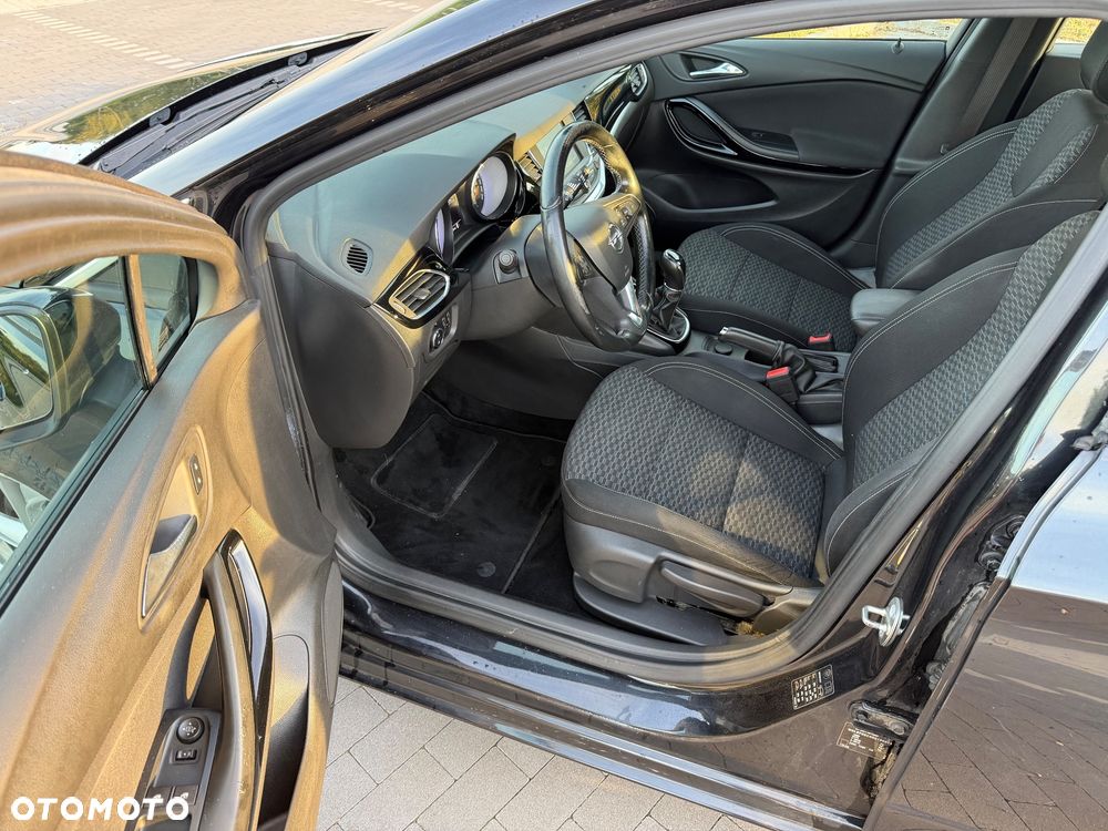Opel Astra 1.4 Turbo Dynamic - 20
