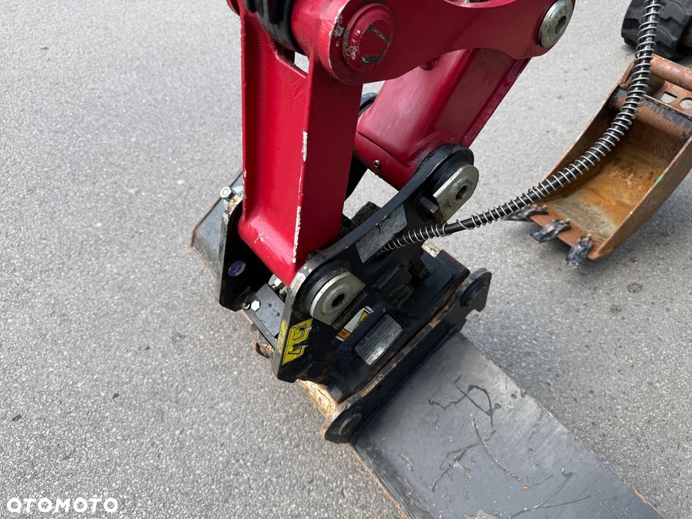 Yanmar Minikoparka SV26 - 9