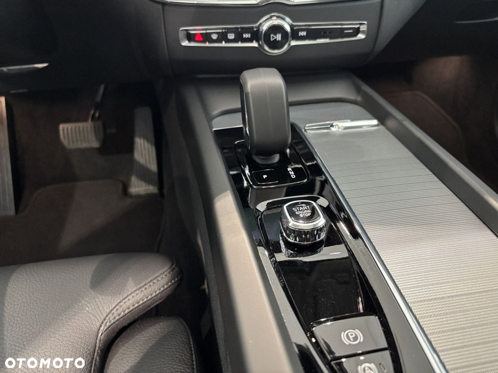 Volvo XC 60 - 16