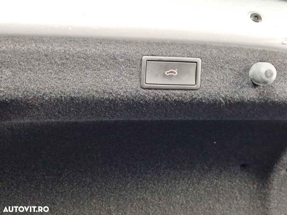 Skoda Superb 1.5 TSI DSG Ambition - 25