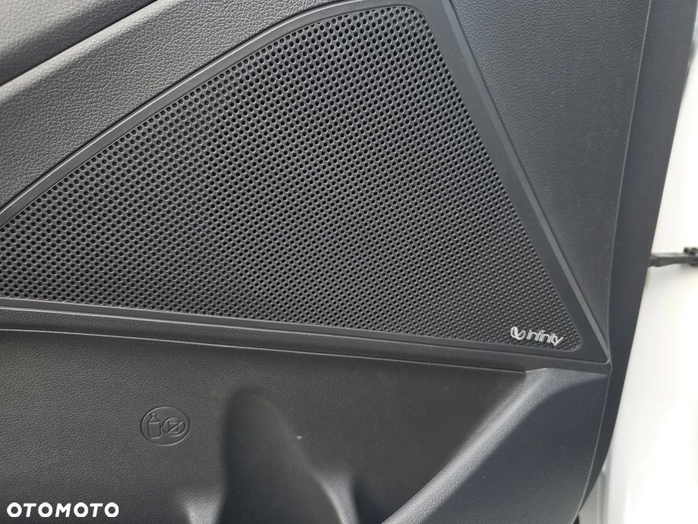 Hyundai IONIQ hybrid Premium - 20