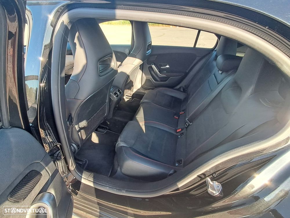 Mercedes-Benz A 250 - 24