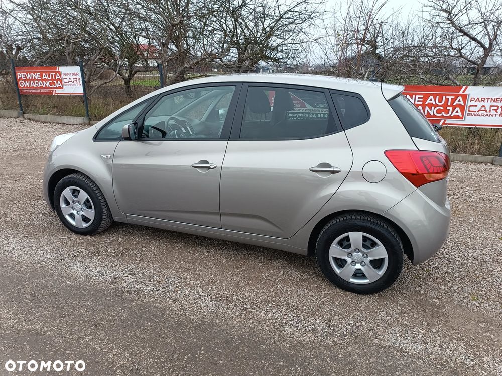 Kia Venga 1.4 CRDi 90 Business Line - 21