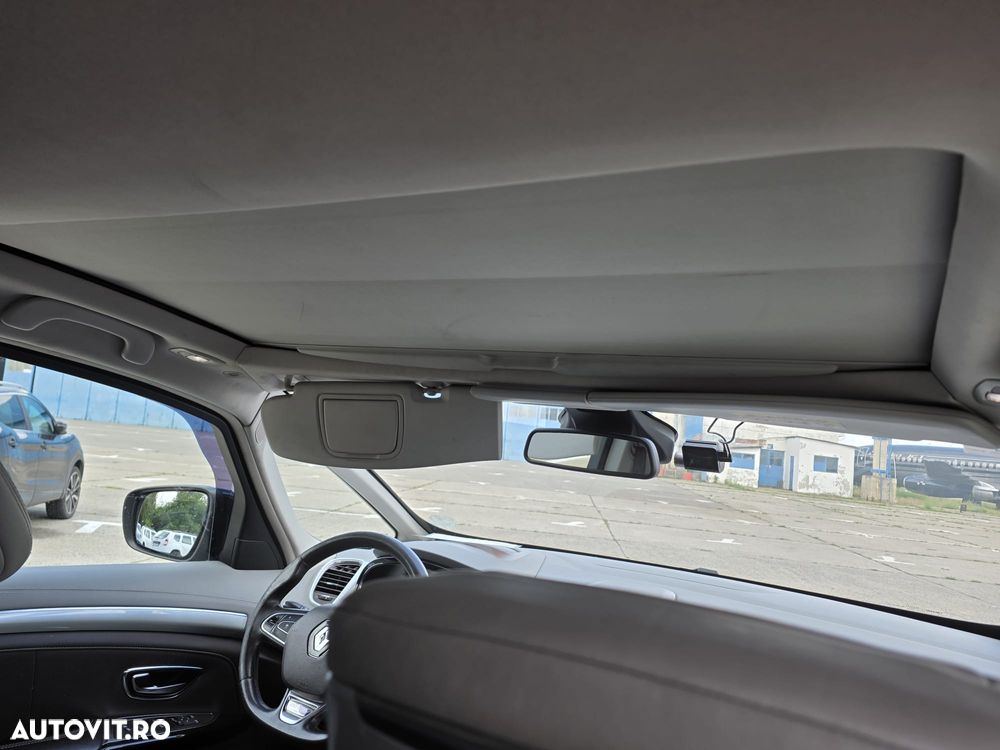 Renault Espace - 8