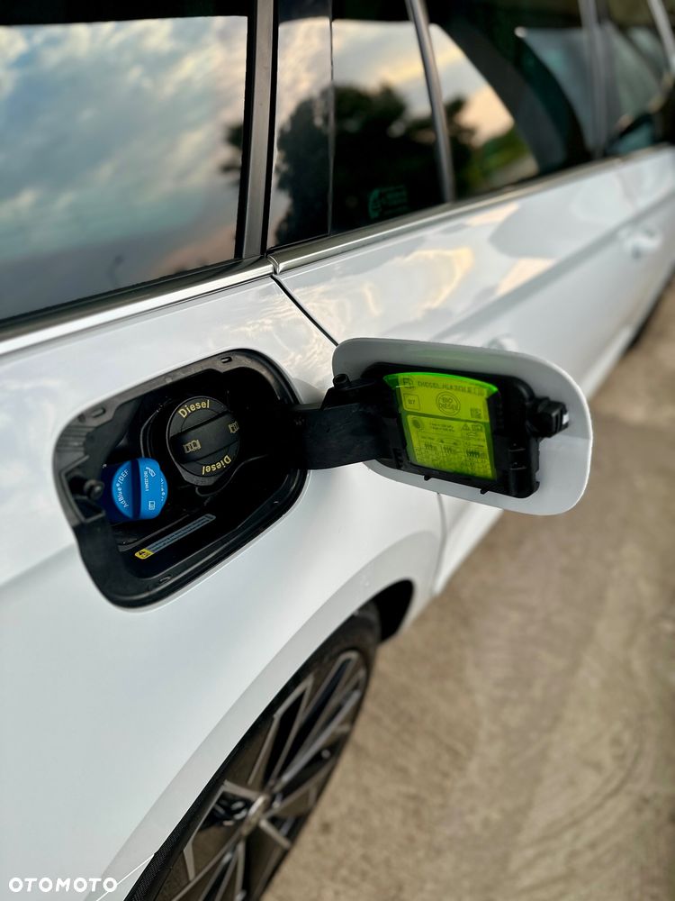 Skoda Superb 2.0 TDI SCR 4x4 L&K DSG - 29