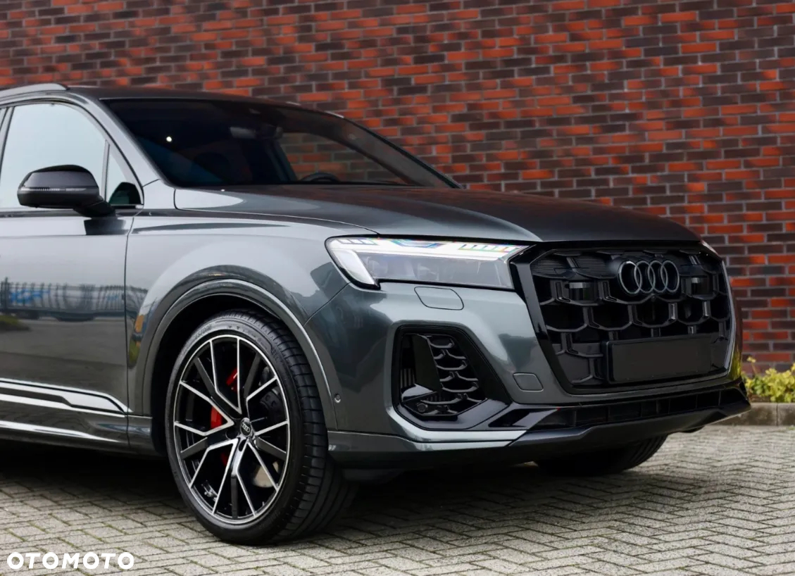 Audi Q7 - 9