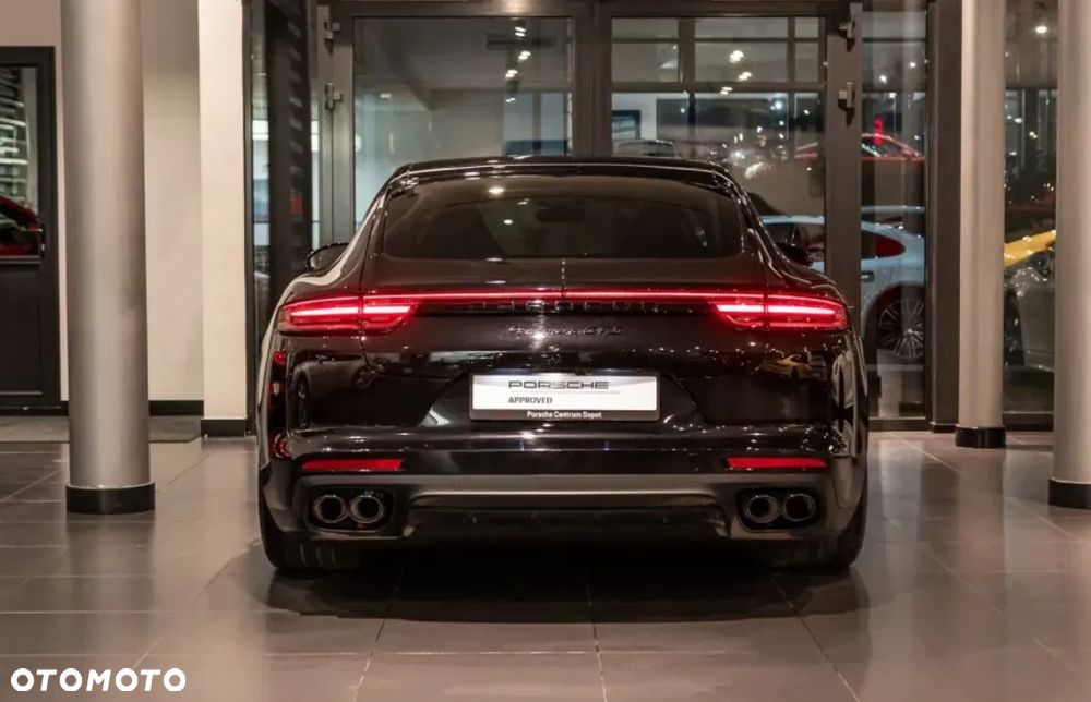 Porsche Panamera - 6