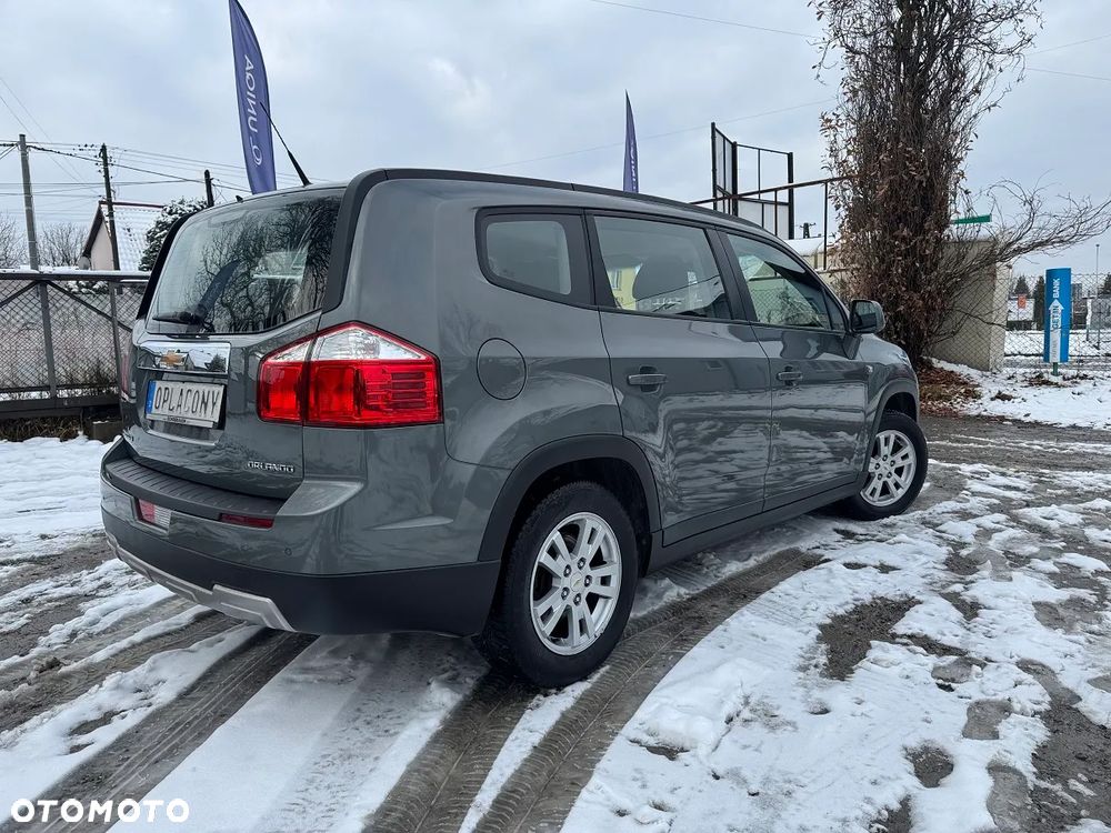 Chevrolet Orlando - 12