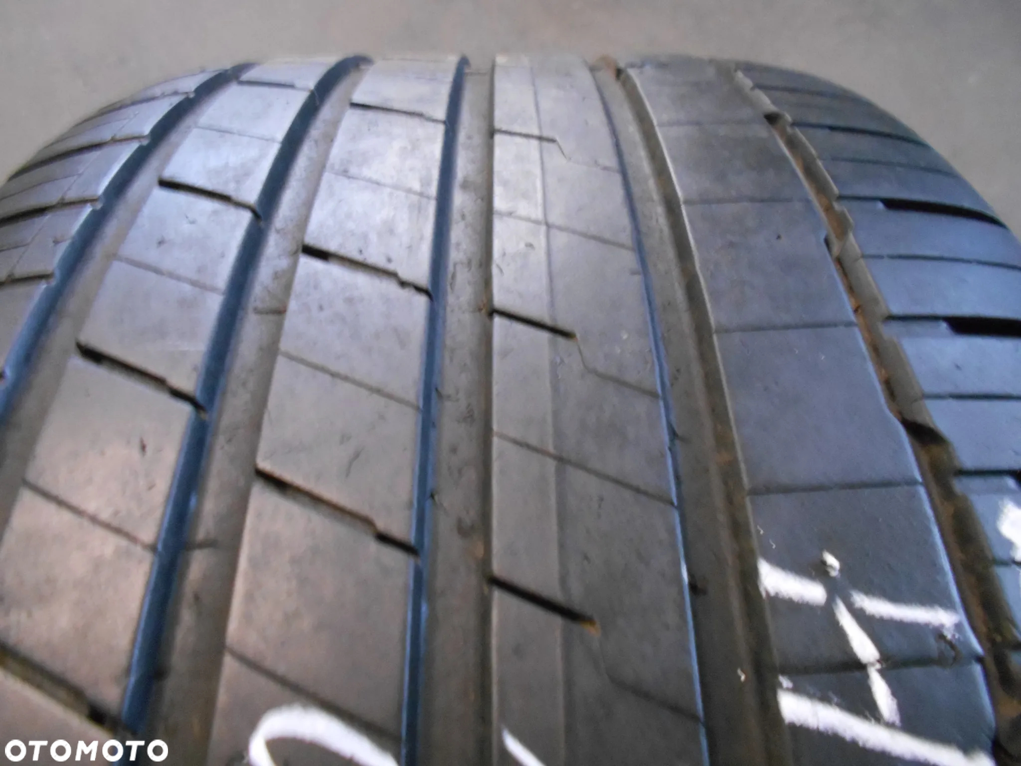 OPONA POJEDYNKA 295/40R21 HANKOOK VENTUS S1 EVO 3 SUV DOT 4620 5.6MM - 2