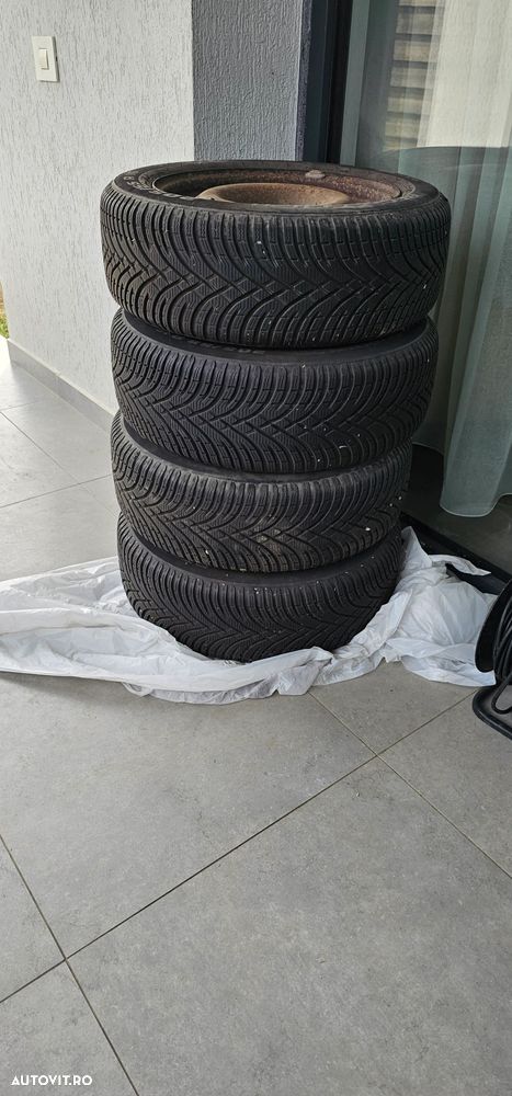 Opel Astra GTC 1.6 Cosmo - 13