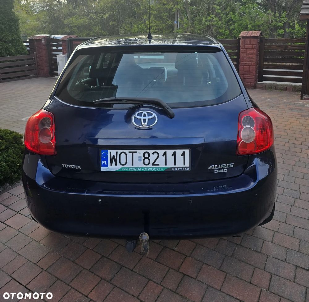 Toyota Auris 1.4 D-4D Life - 3