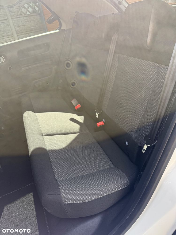 Citroën C4 Cactus - 18