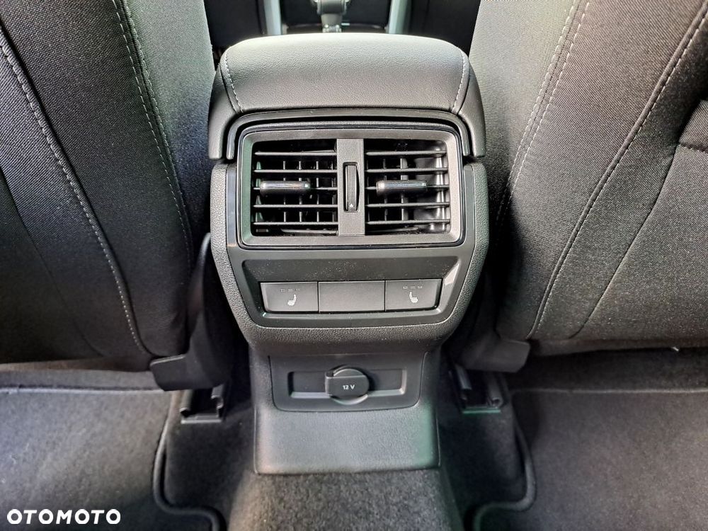 Skoda Karoq ver-1-5-tsi-act-sportline-dsg - 9