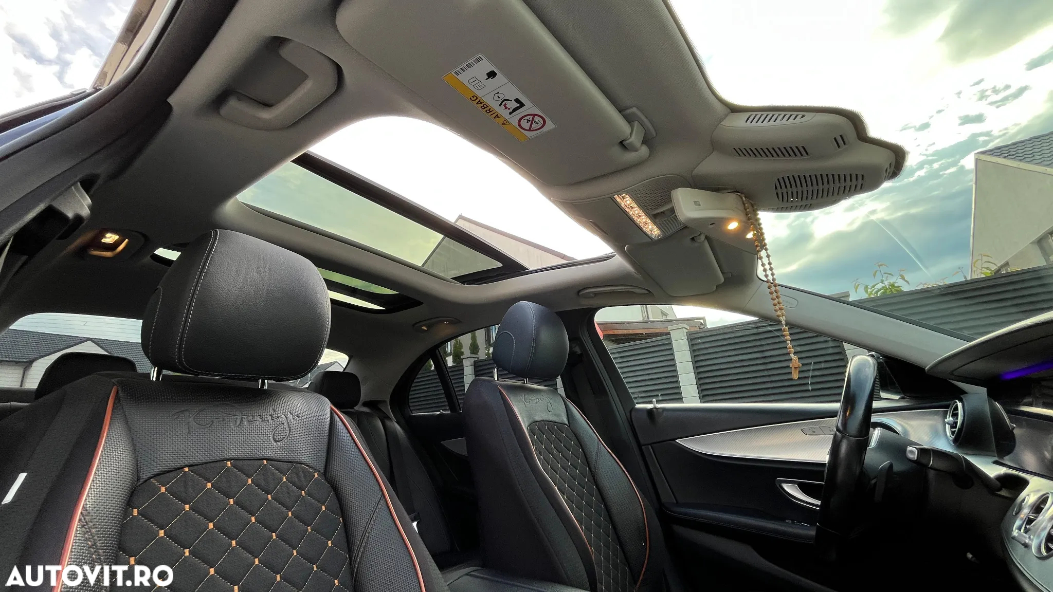 Mercedes-Benz E 220 d T 9G-TRONIC Avantgarde - 13