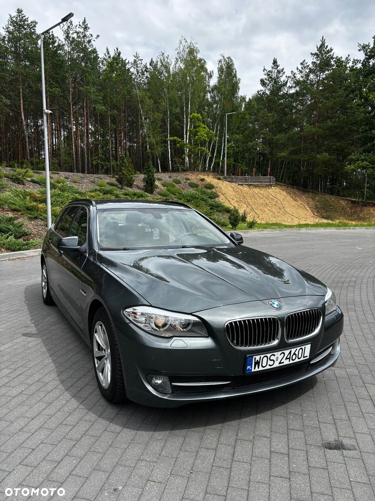 BMW Seria 5 520d - 13