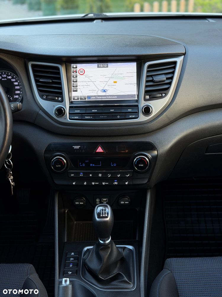 Hyundai Tucson 1.6 GDI BlueDrive Comfort 2WD - 17