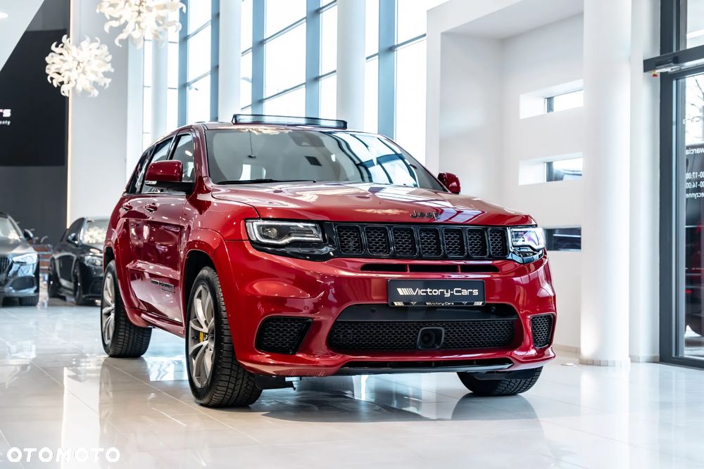 Jeep Grand Cherokee - 19