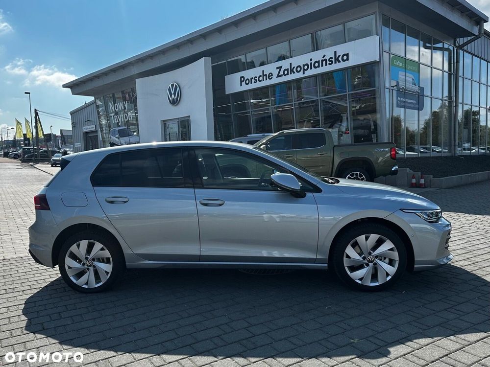 Volkswagen Golf - 6