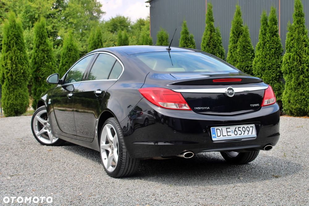 Opel Insignia - 11