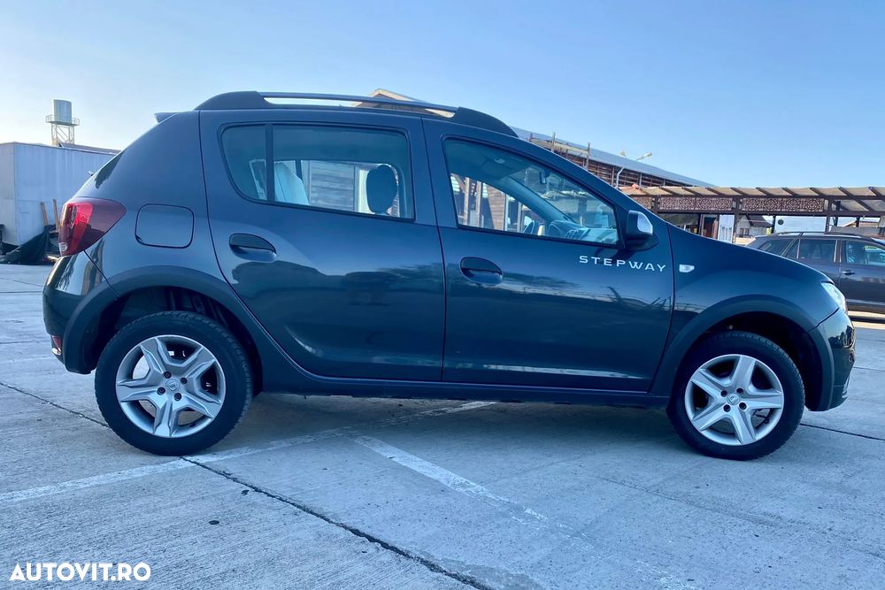 Dacia Sandero Stepway 0.9 TCe Prestige - 3