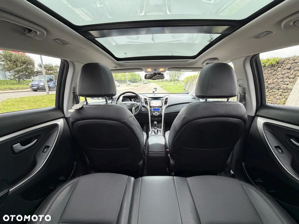 Hyundai i30 1.6 CRDi Premium DCT - 36