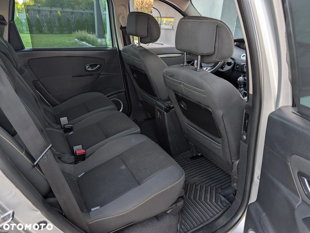 Renault Grand Scenic 1.6 16V Authentique - 23