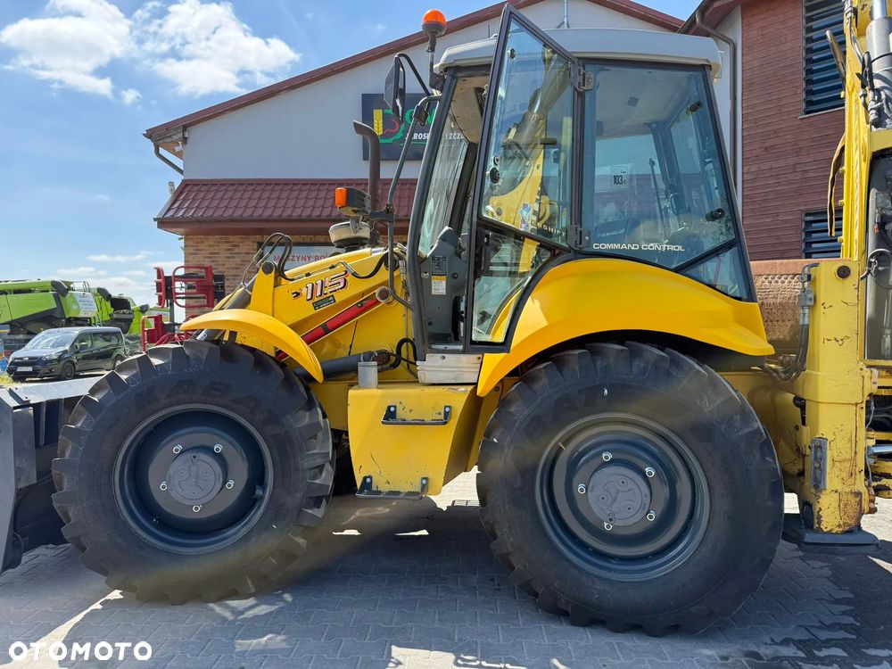 New Holland LB 115 B JCB 4 CX CASE - 17
