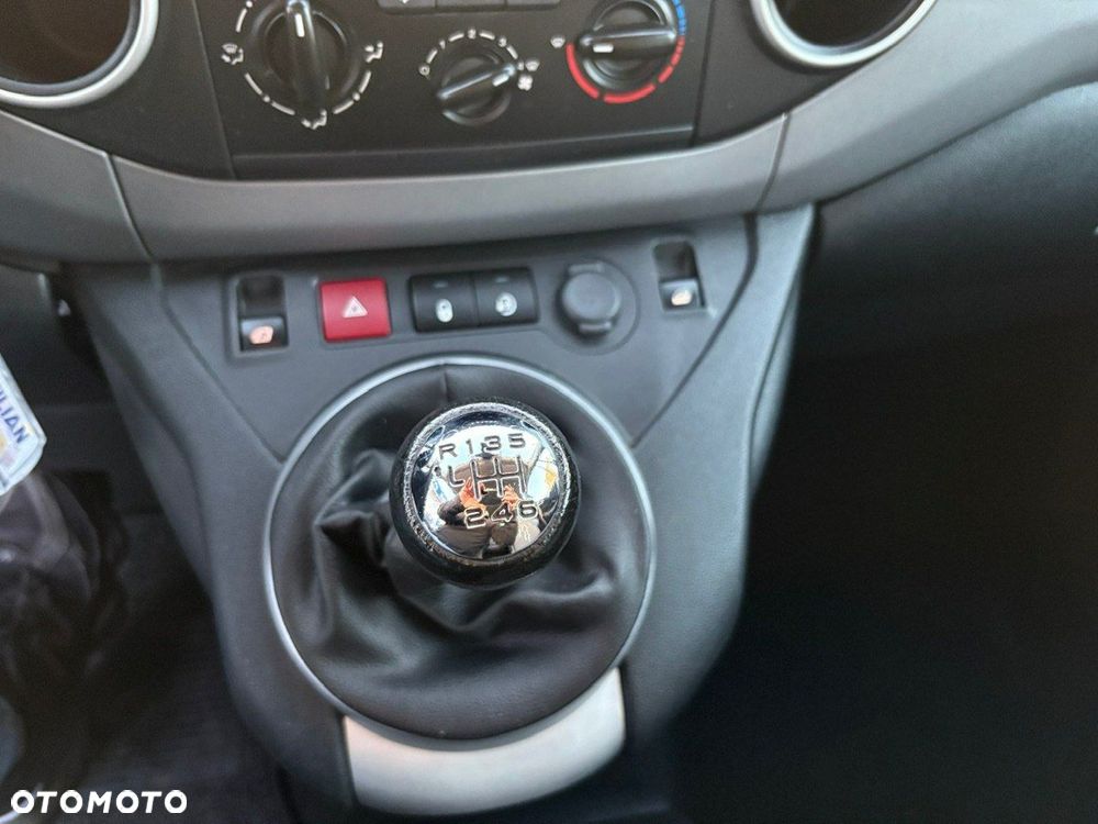 Peugeot Partner - 16