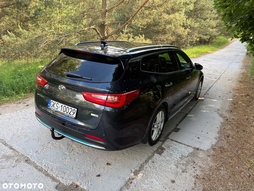 Kia Optima Plug-in Hybrid - 16