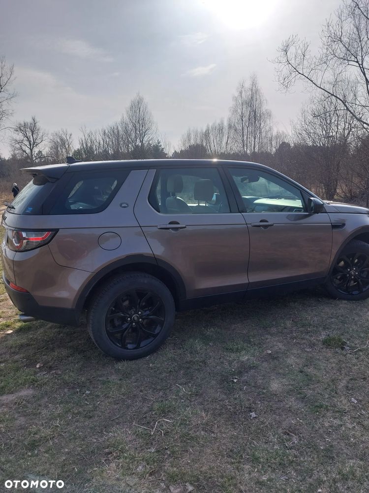 Land Rover Discovery Sport TD4 HSE Luxury - 20