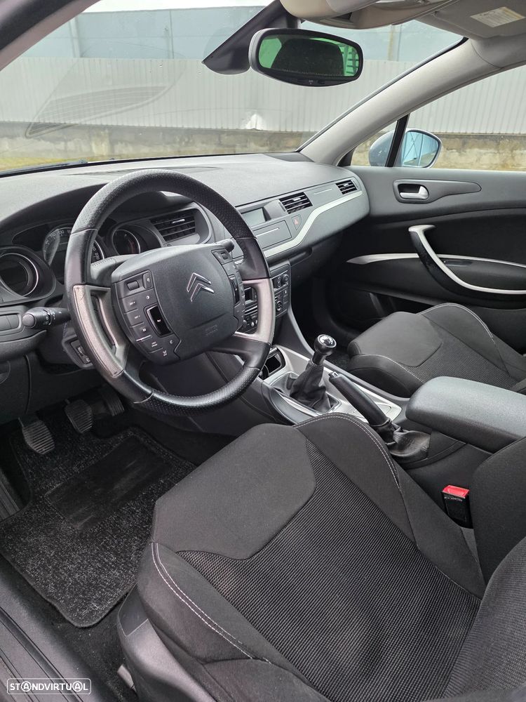 Citroën C5 Tourer 1.6 HDi VTR - 4